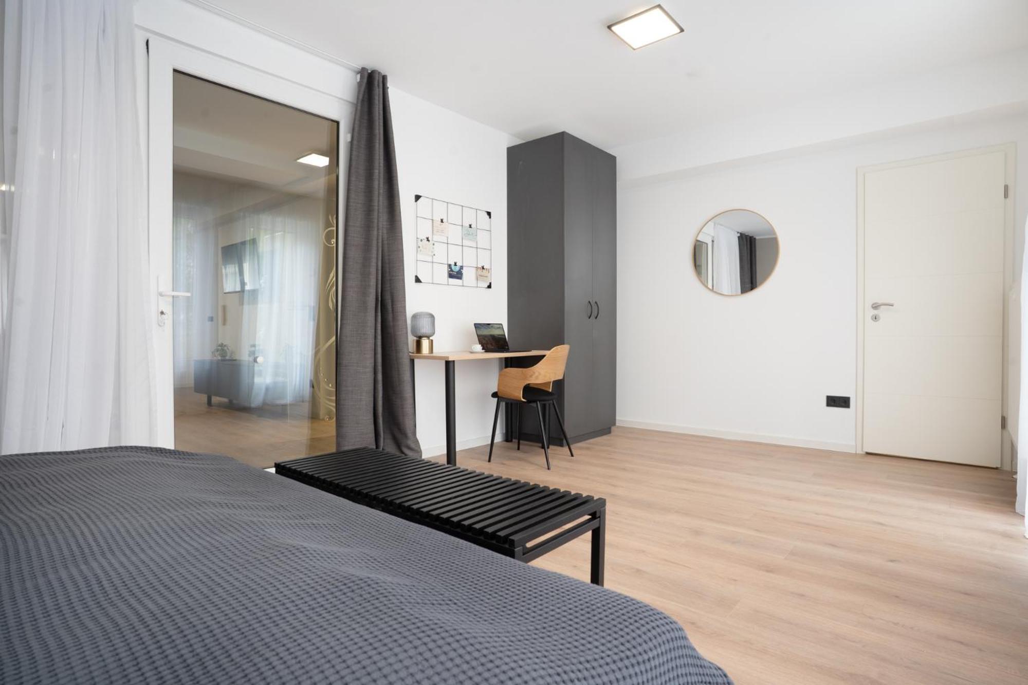 Central Bonn Apartments I Private Parking I Home2Share Dış mekan fotoğraf